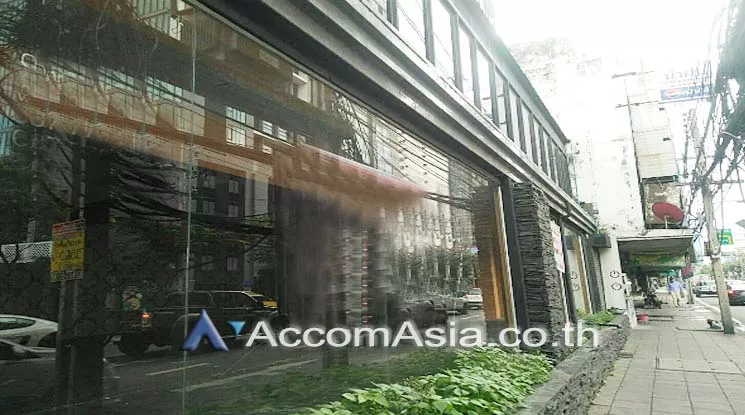 unit Townhouse For Rent in Sukhumvit, Bangkok  near BTS Ekkamai (AA16073)